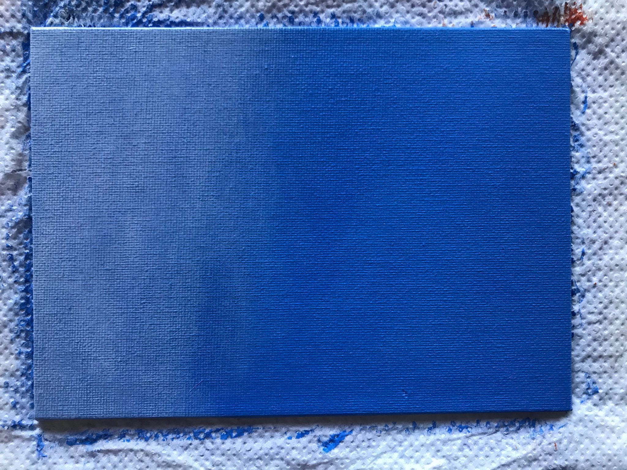 Réalisation d'un dégradé aléatoire de Bleu avec du Blanc de Titane rendu transparent par du retardateur